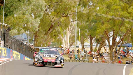 Porsche 911 GT3 R (991), Intercontinental GT Challenge, ,  (Bathurst), 5  2017 .